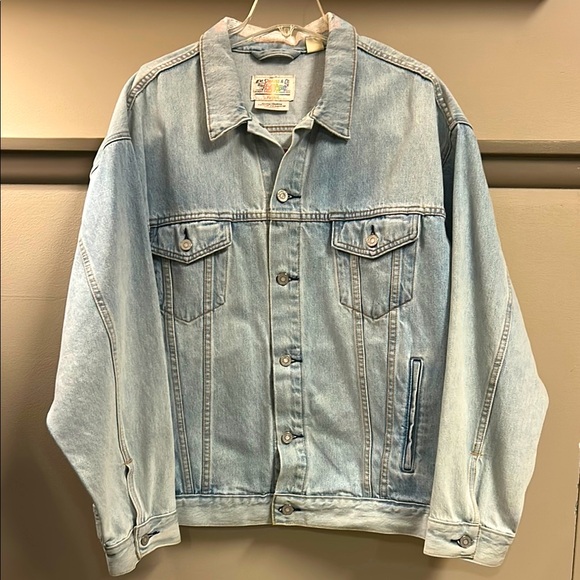 LEVIS Embroidered Unisex Pride Liberation Truckers Jacket, Extra Large XL - Picture 2 of 12